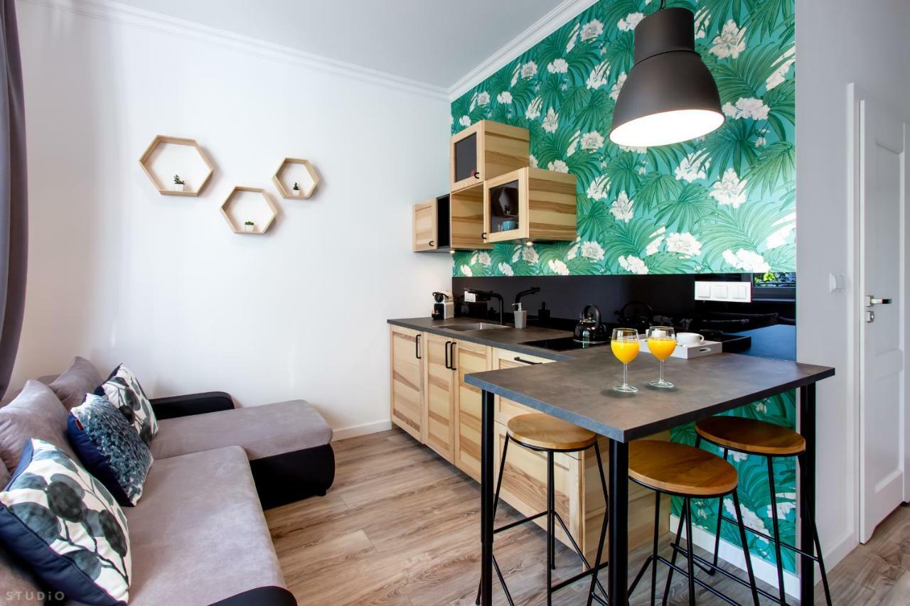 Clicktheflat The Warsaw Rising Museum Apartments المظهر الخارجي الصورة